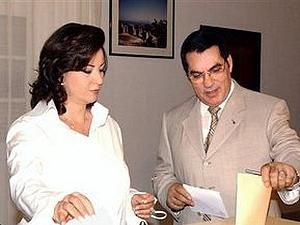 ЗМІ: Сім’я Президента Тунісу вивезла з країни 1,5 тонни золота ЗМІ: Сім’я Президента Тунісу вивезла з країни 1,5 тонни золота