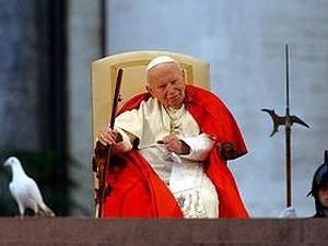 Кров Івана Павла Другого привезуть у храм до Кракова Кров Івана Павла Другого привезуть у храм до Кракова