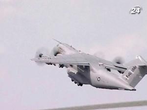 Airbus випередив Boеing за обсягами постачань і замовлень Airbus випередив Boеing за обсягами постачань і замовлень