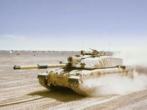 Британські вчені винайшли покриття для танків, що робить їх невидимими