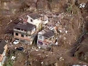 Кількість жертв повені у Бразилії зростає з кожним днем Кількість жертв повені у Бразилії зростає з кожним днем