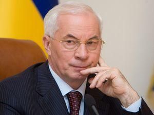Азаров урізав свій апарат Азаров урізав свій апарат