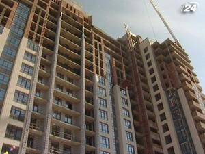 В Україні третій рік знижуються обсяги будівництва В Україні третій рік знижуються обсяги будівництва
