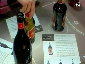 В Гонконгу представили інтерактивний стіл В Гонконгу представили інтерактивний стіл