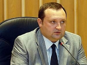 Брифінг Арбузова, перед яким журналістів просили показати питання, скасували Брифінг Арбузова, перед яким журналістів просили показати питання, скасували