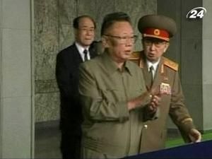 Кім Чен Ір звільнив більше, ніж 200 “небезпечних” чиновників