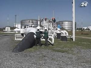 Україна та Білорусь отримають азербайджанську нафту Україна та Білорусь отримають азербайджанську нафту