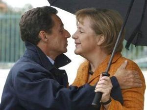 Меркель не хоче повертатися до марки та бере ідеї у Франції