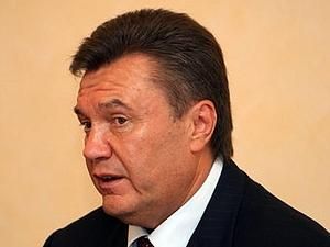 Янукович скоротив візит до Японії через вибухи в Макіївці