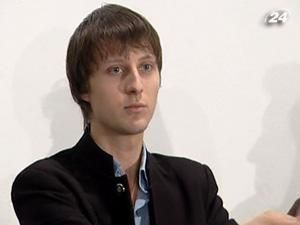 Студенти проти щорічного підняття оплати за навчання Студенти проти щорічного підняття оплати за навчання