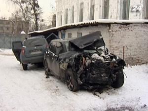 У ДТП під Ізюмом загинули 5 людей У ДТП під Ізюмом загинули 5 людей