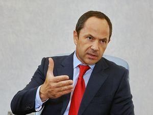 Тігіпко хоче створити службу захисту українських трудових мігрантів Тігіпко хоче створити службу захисту українських трудових мігрантів