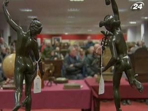 Британський аукціон виставив на торги речі наркобарона Британський аукціон виставив на торги речі наркобарона