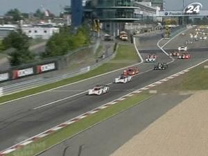 Кімі Ряйконен та Себастьян Льоб готові вийти на старт "24 Heures du Mans" Кімі Ряйконен та Себастьян Льоб готові вийти на старт "24 Heures du Mans"