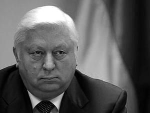 Пшонка: Кримінальну справу стосовно Тимошенко поновили на прохання її адвоката Пшонка: Кримінальну справу стосовно Тимошенко поновили на прохання її адвоката