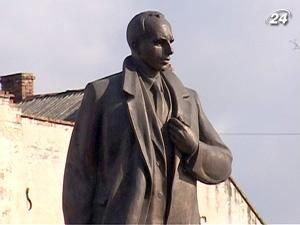 Степан Бандера - почесний громадянин міста Жовква