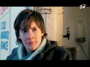 "Вбити Боно": Нік з братом мріють стати відомими рок-музикантами "Вбити Боно": Нік з братом мріють стати відомими рок-музикантами