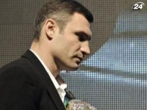 Віталій Кличко уперше зустрівся із Одланьєром Солісом Віталій Кличко уперше зустрівся із Одланьєром Солісом