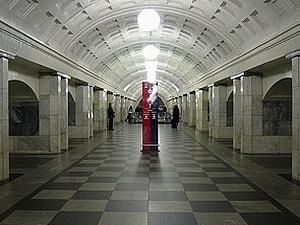 Після візиту Медведєва система безпеки метро перестала працювати Після візиту Медведєва система безпеки метро перестала працювати