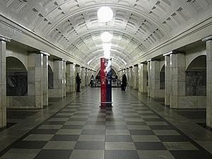 Після візиту Медведєва система безпеки метро перестала працювати