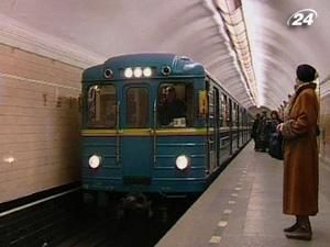 Скасовано безкоштовний проїзд у метро інвалідам і пенсіонерам