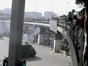 МЗС не рекомендує українцям їхати в Каїр МЗС не рекомендує українцям їхати в Каїр