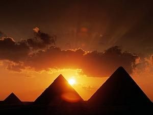 Єгипет: війська взяли під охорону піраміди