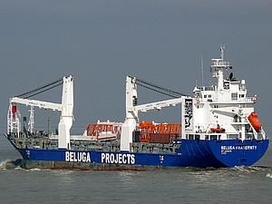 Із захопленого піратами корабля втекли двоє моряків — ймовірно українці Із захопленого піратами корабля втекли двоє моряків — ймовірно українці