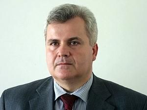 Невідомі знищили хрест на місці поховання бійців УНР у Дніпропетровську Невідомі знищили хрест на місці поховання бійців УНР у Дніпропетровську