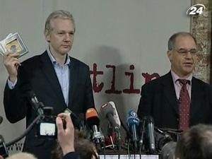 Ассандж: У Wikileaks є 2000 сайтів та 100 тис. людей Ассандж: У Wikileaks є 2000 сайтів та 100 тис. людей