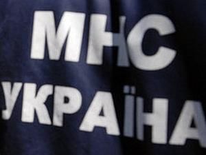 У МНС обіцяють до кінця року 2,5 тисячі зарплати простим рятувальникам У МНС обіцяють до кінця року 2,5 тисячі зарплати простим рятувальникам