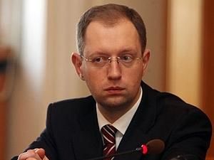 Яценюк: В країни забрали можливість сформувати парламентську альтернативу бульдозерній владі