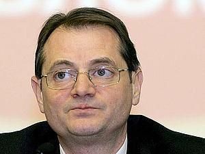 Янукович звільнив заступника глави своєї Адміністрації Янукович звільнив заступника глави своєї Адміністрації