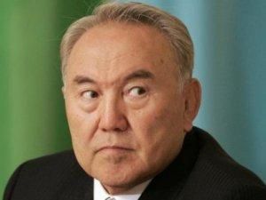 Президент Казахстану вивчив єгипетський урок Президент Казахстану вивчив єгипетський урок