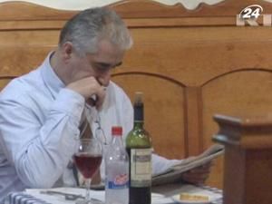 Іспанські бари втрачають клієнтів через заборону куріння Іспанські бари втрачають клієнтів через заборону куріння