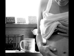 Pink показала свій животик у соціальній мережі Pink показала свій животик у соціальній мережі