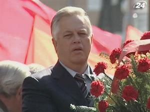 Симоненко назвав КПУ - "справжньою опозицією" Симоненко назвав КПУ - "справжньою опозицією"
