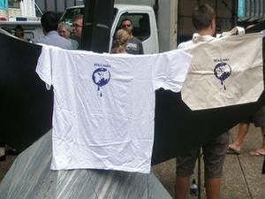 WikiLeaks починає заробляти на сувенірах WikiLeaks починає заробляти на сувенірах