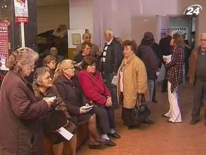 У Греції лікарі страйкують проти скорочення фінансування галузі У Греції лікарі страйкують проти скорочення фінансування галузі