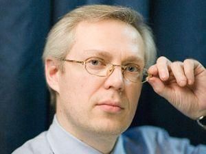 Найман: Не рекомендую українцям зберігати кошти в євро Найман: Не рекомендую українцям зберігати кошти в євро