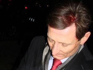 Побитий депутат скаржиться на невиплату лікарняних Побитий депутат скаржиться на невиплату лікарняних