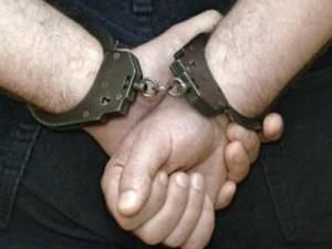 У київському райвідділі міліції під час допиту помер затриманий У київському райвідділі міліції під час допиту помер затриманий