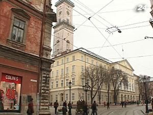 Уряд подумує і собі скасувати зимовий час слідом за Росією Уряд подумує і собі скасувати зимовий час слідом за Росією