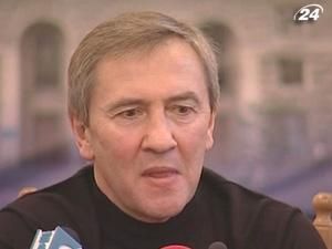 Черновецький поки не піде у відставку Черновецький поки не піде у відставку