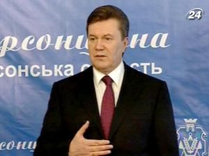 Янукович хоче, щоб в Україні була спадкоємність влади Янукович хоче, щоб в Україні була спадкоємність влади