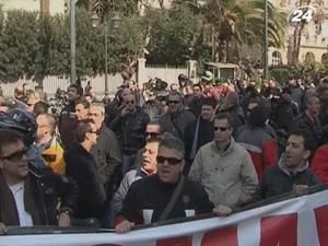 В Афінах розпочалися нові страйки транспортників В Афінах розпочалися нові страйки транспортників