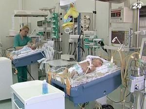 Медики: Пуповинна кров може стати порятунком для дитини Медики: Пуповинна кров може стати порятунком для дитини