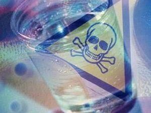 У Києві невідомий облив кислотою одного із заступників губернатора У Києві невідомий облив кислотою одного із заступників губернатора