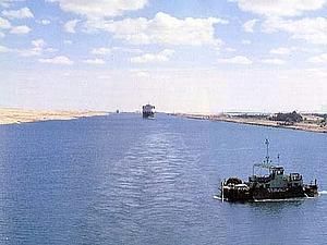 Іранські кораблі не йдуть через Суецький канал