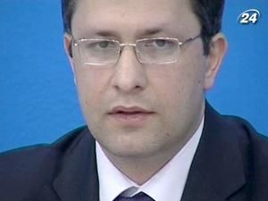 Невідомий облив кислотою заступника Київської ОДА Невідомий облив кислотою заступника Київської ОДА